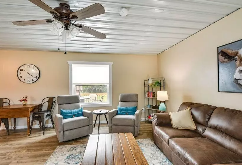 Serene Belgrade Hideaway With Fire Pit & Grill!