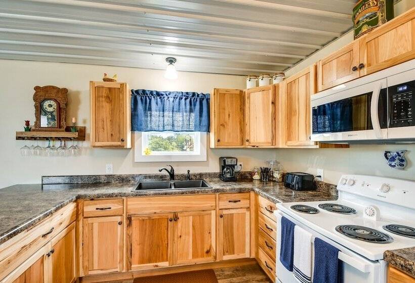 Serene Belgrade Hideaway With Fire Pit & Grill!