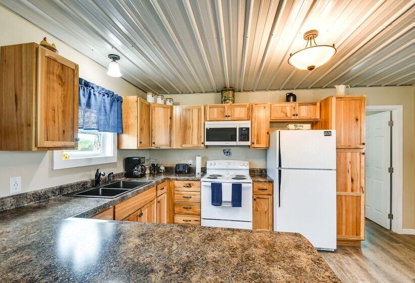 Serene Belgrade Hideaway With Fire Pit & Grill!