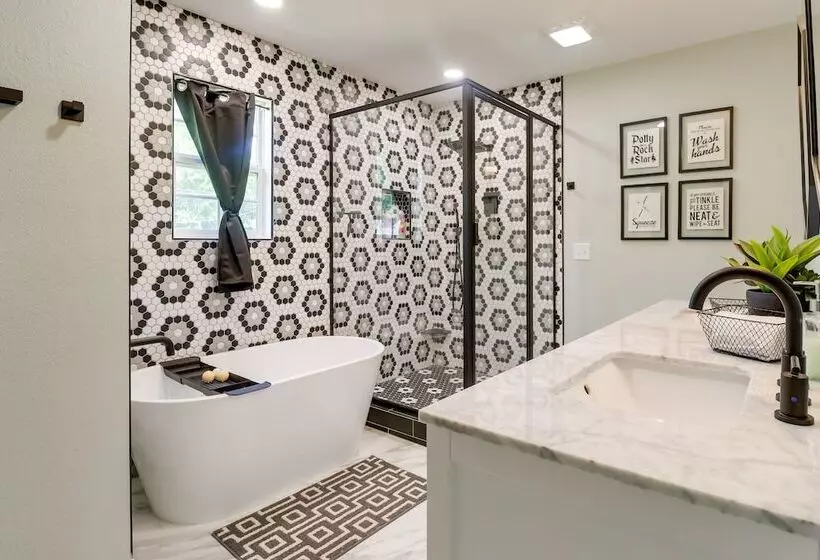 Spacious Grove Home Rental: Yard Games, Fire Pit!