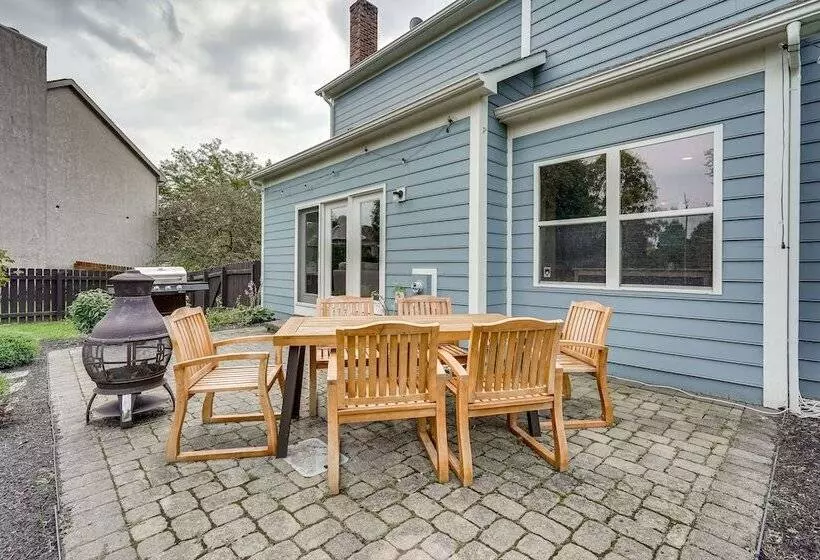 Spacious Lewis Center Home W/ Yard & Gas Grill!