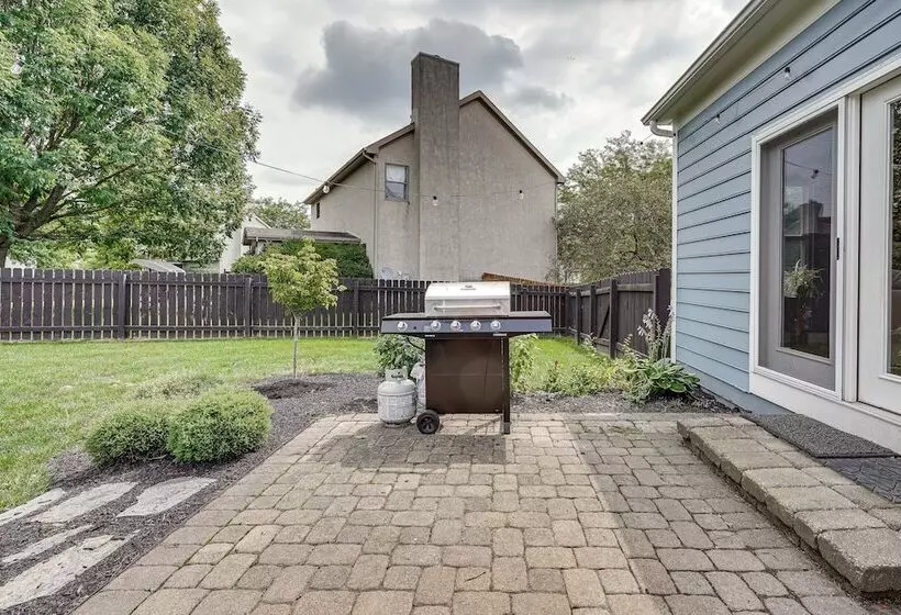 Spacious Lewis Center Home W/ Yard & Gas Grill!