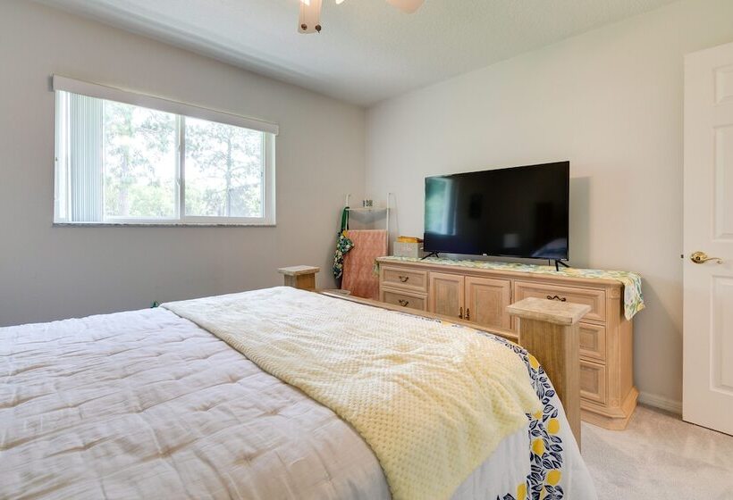 Spring Hill Home Pool, Grill & Golf Course Views