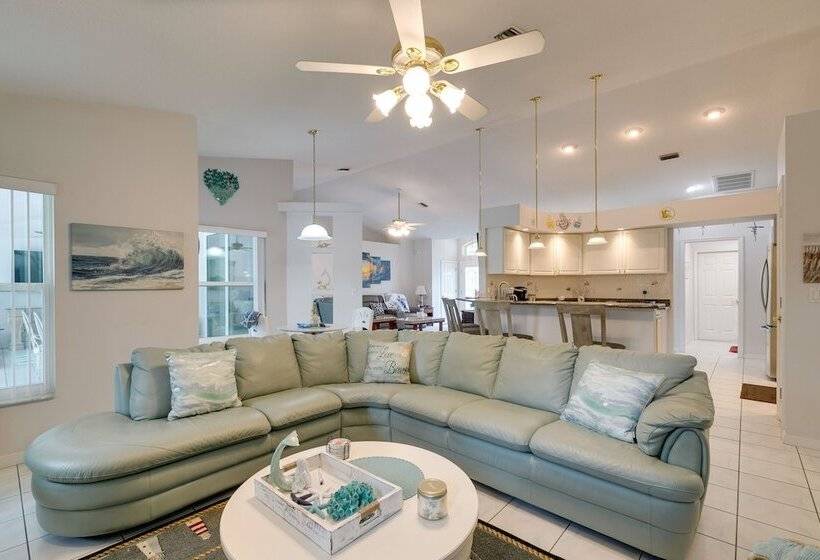 Spring Hill Home Pool, Grill & Golf Course Views