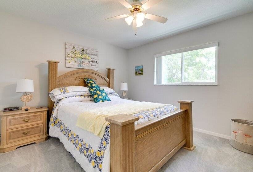 Spring Hill Home Pool, Grill & Golf Course Views