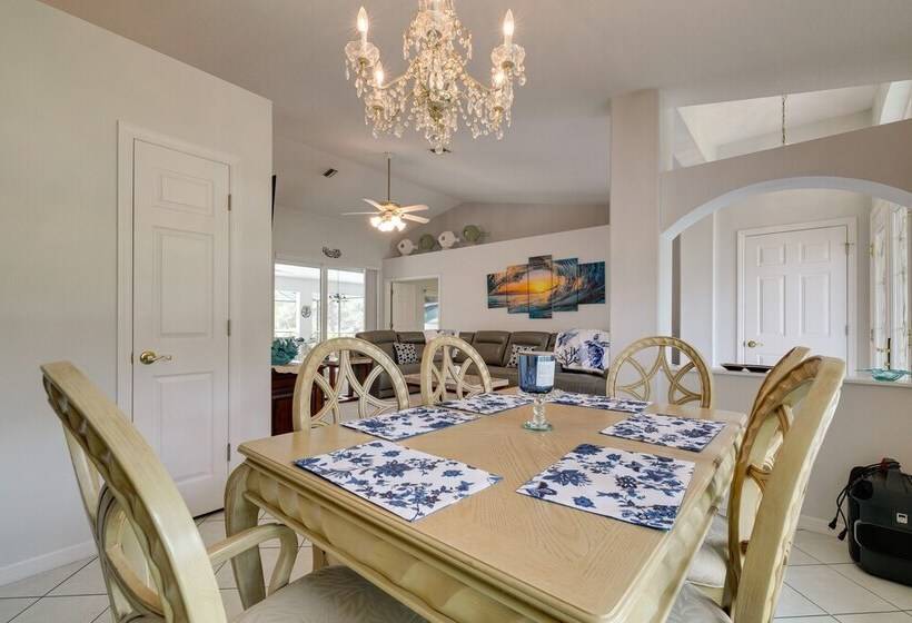 Spring Hill Home Pool, Grill & Golf Course Views