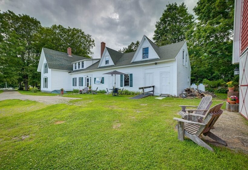 Springvale Farm: Freedom Home With Hiking Trail!