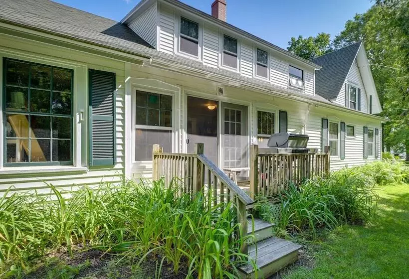 Springvale Farm: Freedom Home With Hiking Trail!