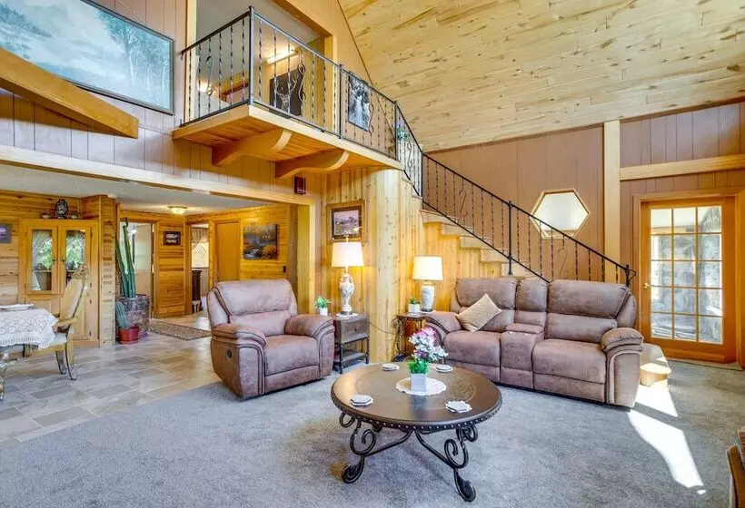 Sunny Cedaredge Home W/ Mtn Views   Hike & Fish!