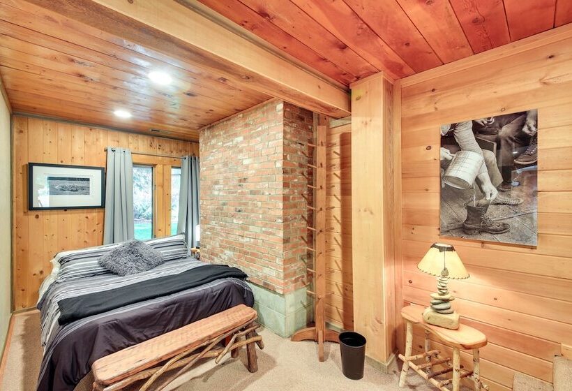 Unique Nordman Retreat 1 Mi To Priest Lake!