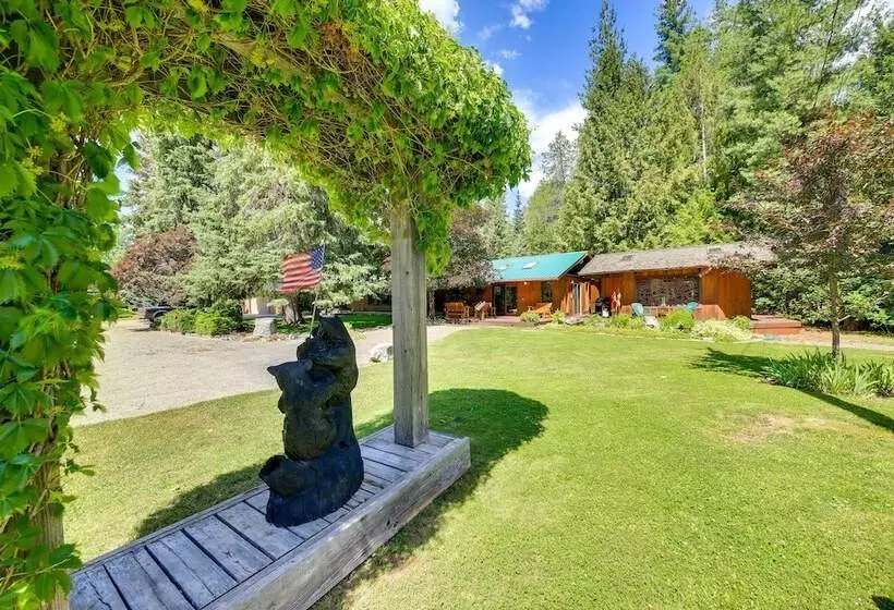 Unique Nordman Retreat 1 Mi To Priest Lake!