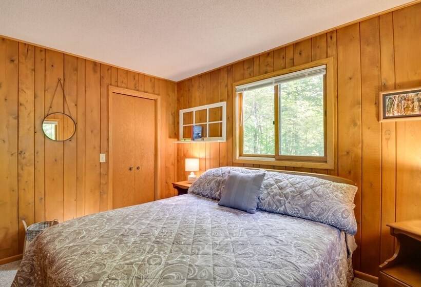 Up North Remer Lake House W/ Dock & Grill!