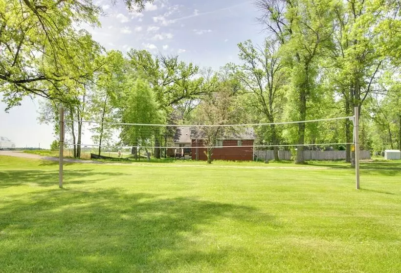 Walleye Cabin On Mille Lacs Lake: Boat + Fish!