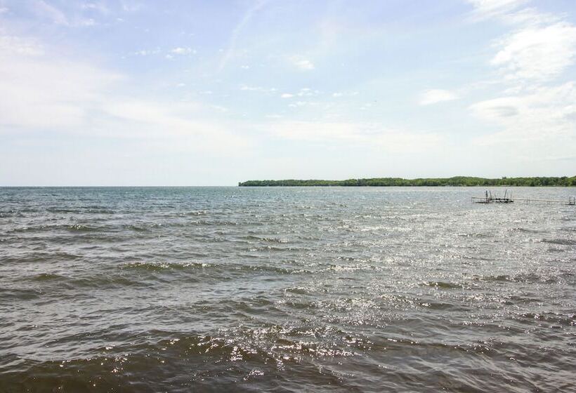 Walleye Cabin On Mille Lacs Lake: Boat + Fish!