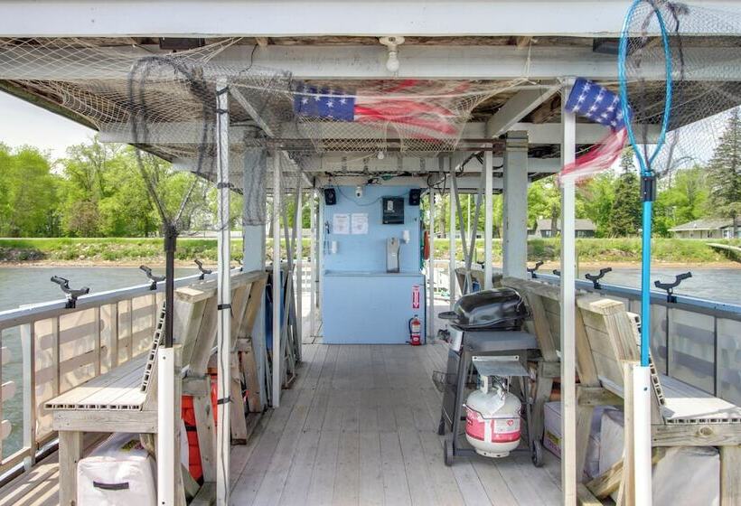Walleye Cabin On Mille Lacs Lake: Boat + Fish!