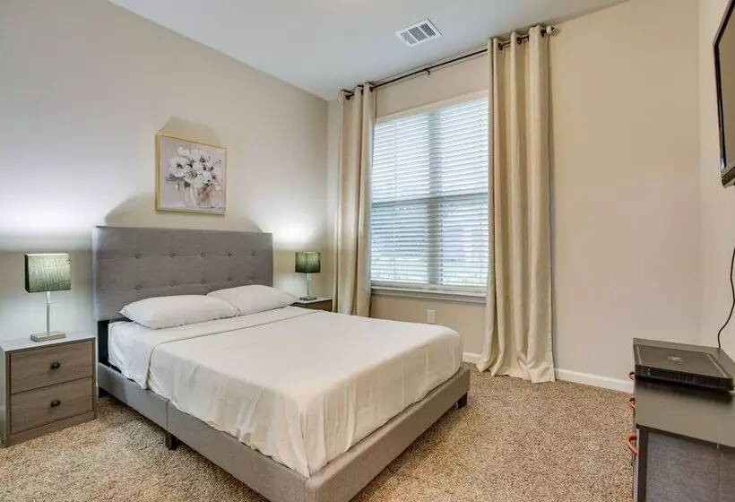Baton Rouge Vacation Rental: 5 Mi To Lsu!