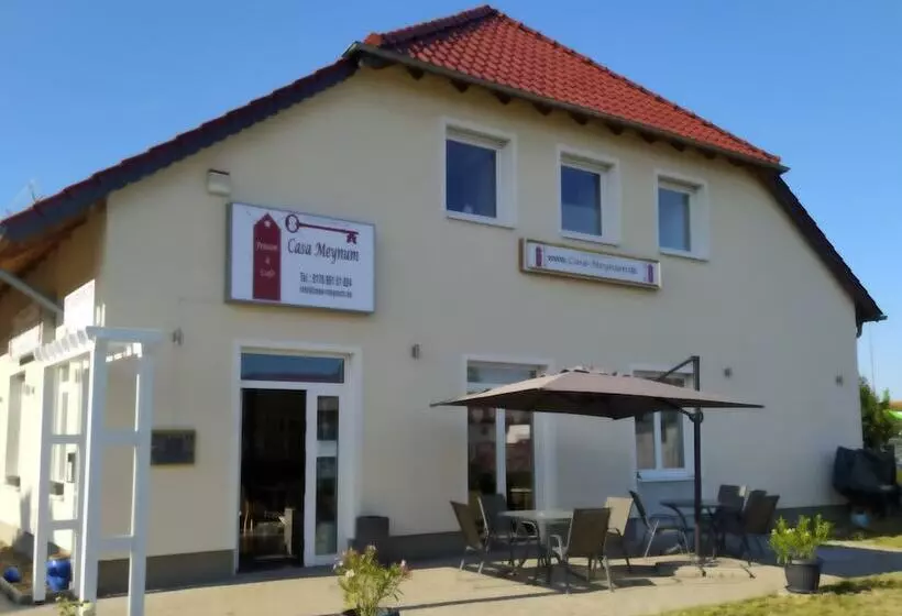 Casa Meynum   Pension & Cafe