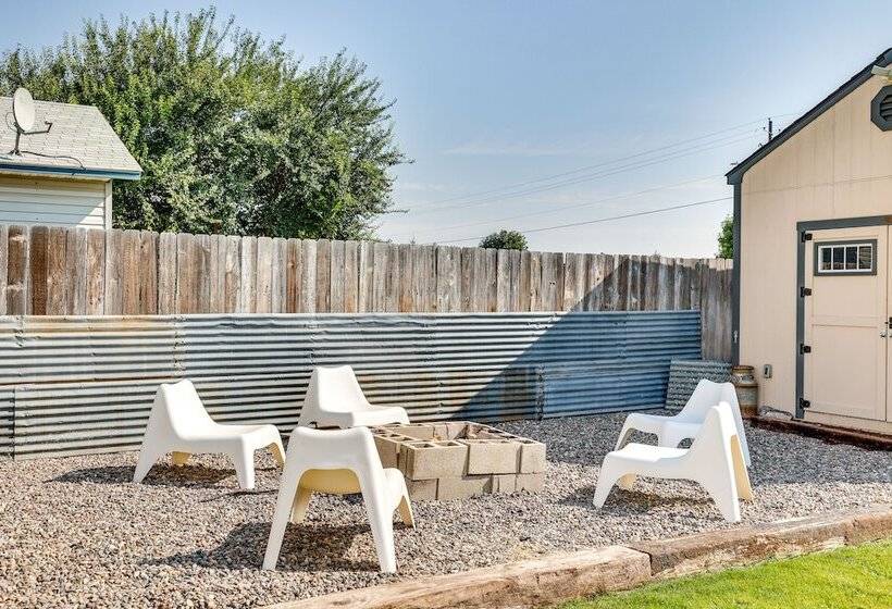 Charming Nampa Home W/ Backyard + Grill!