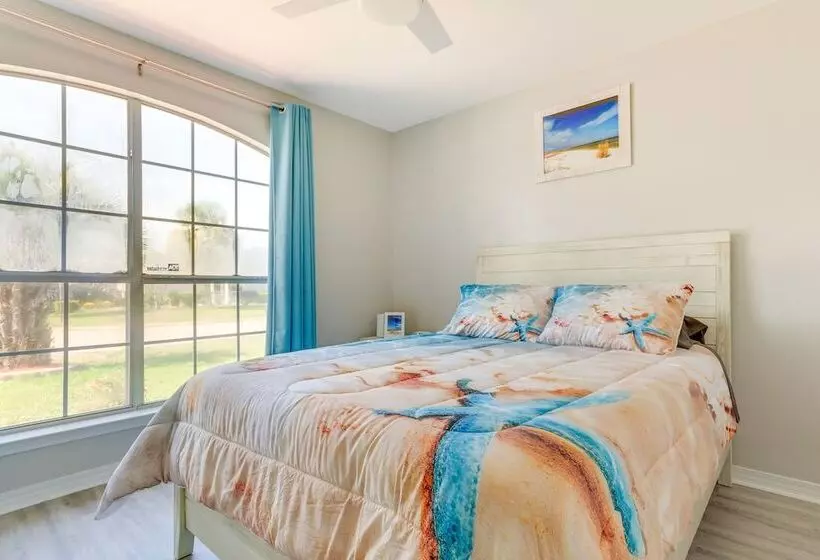 Fenced & Private Backyard: Navarre Retreat