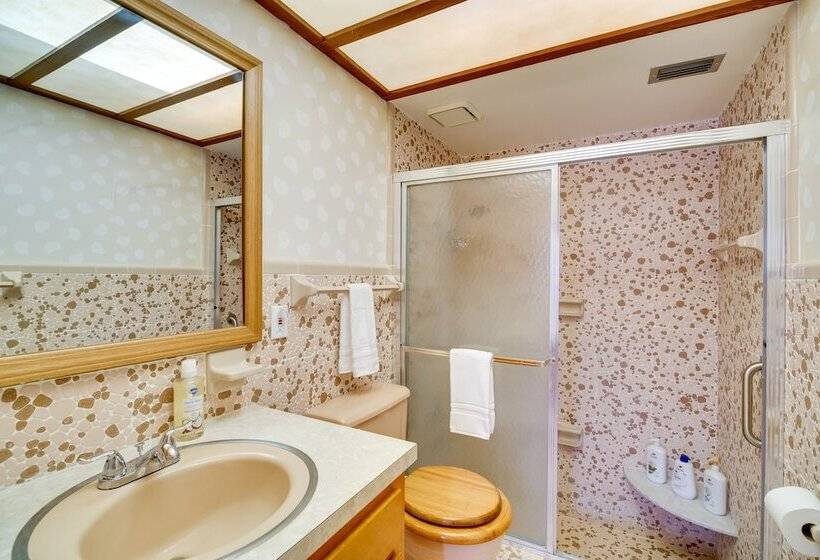 Cocoa Beach House On Banana River: Walk To Ocean!