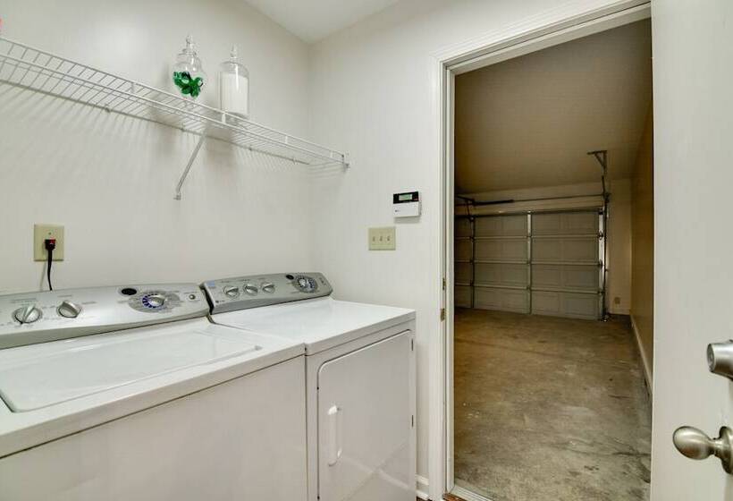 Cordova Home Rental: Shelby Farms Greenline Access