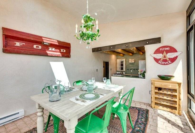 Historic Millicent Rogers Guest House W/ Hot Tub