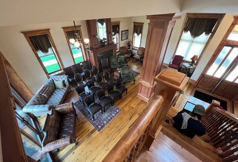 簡易ホテル The Kleemann House