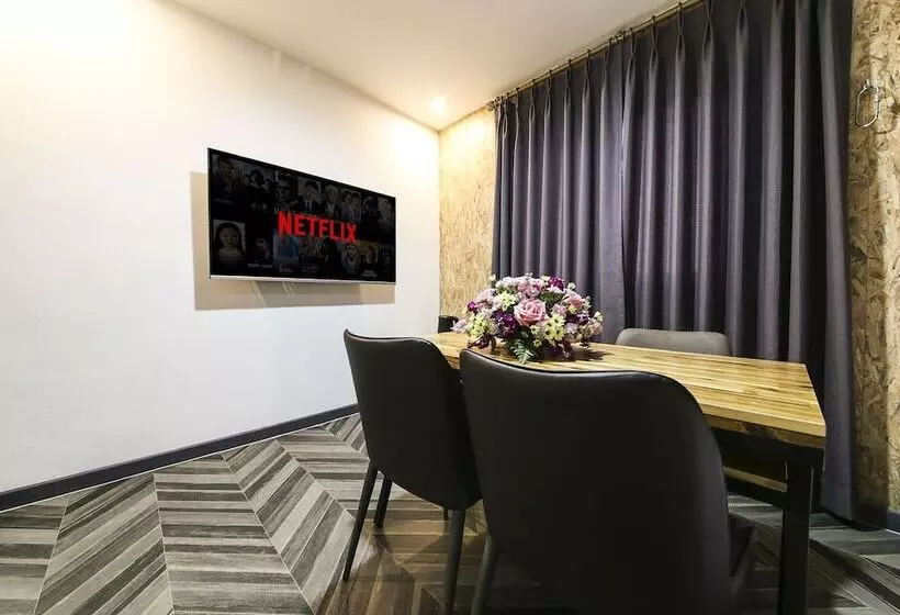 Hotel Cozy