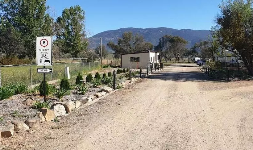 ホテル Corryong Caravan Park Formally Mt Mittamatite Caravan Park