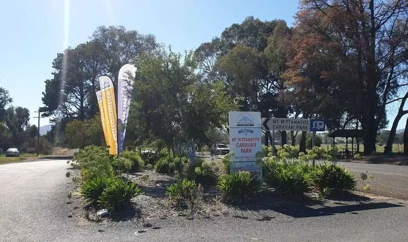 ホテル Corryong Caravan Park Formally Mt Mittamatite Caravan Park
