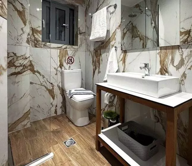 ホテル Rodosrooms