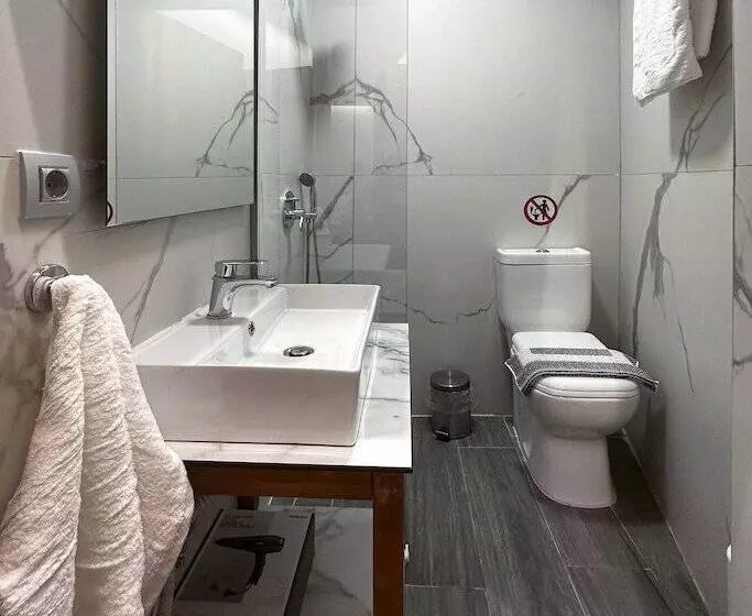 ホテル Rodosrooms