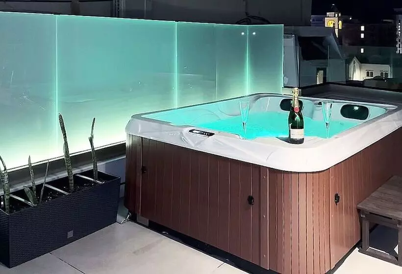 ホテル Rodosrooms