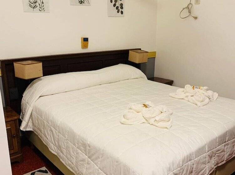 בית מלון כפרי Suizo