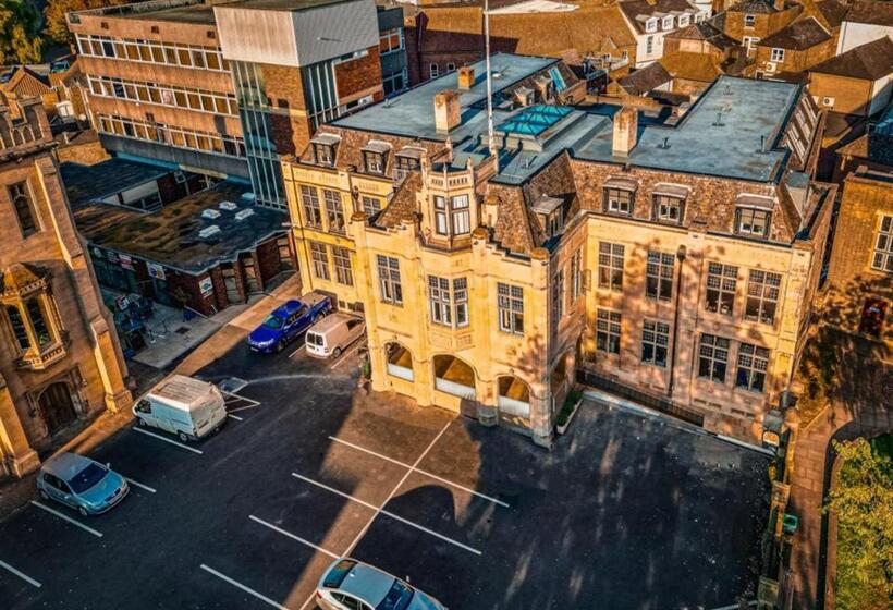 فندق The Arundell