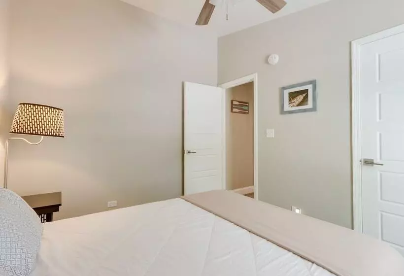 Dock & Sunset Views: Lakeside Ozark Retreat!