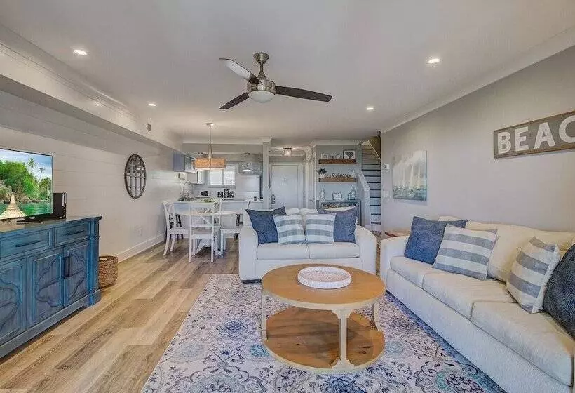 11b Mariners Walk By Avantstay Direct Beach Access! Amazing Views Communal Pool