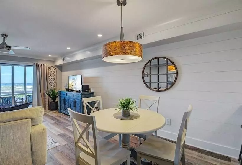 11b Mariners Walk By Avantstay Direct Beach Access! Amazing Views Communal Pool