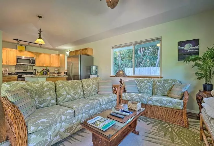 Big Island Paradise  Hawaiian Retreat W/ Patio!