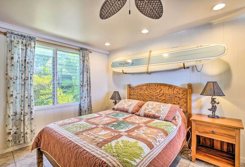 Bright & Airy Beach House W/ Oceanfront Views