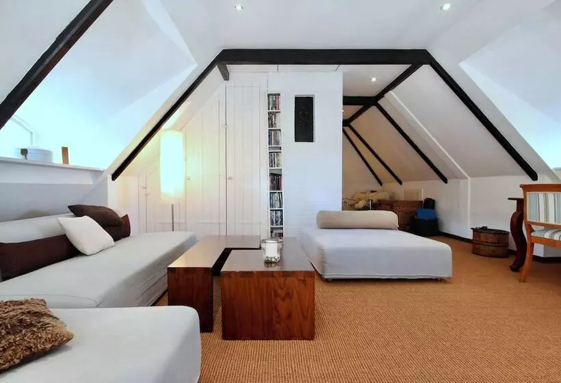 Friesenkate Am Seedeich