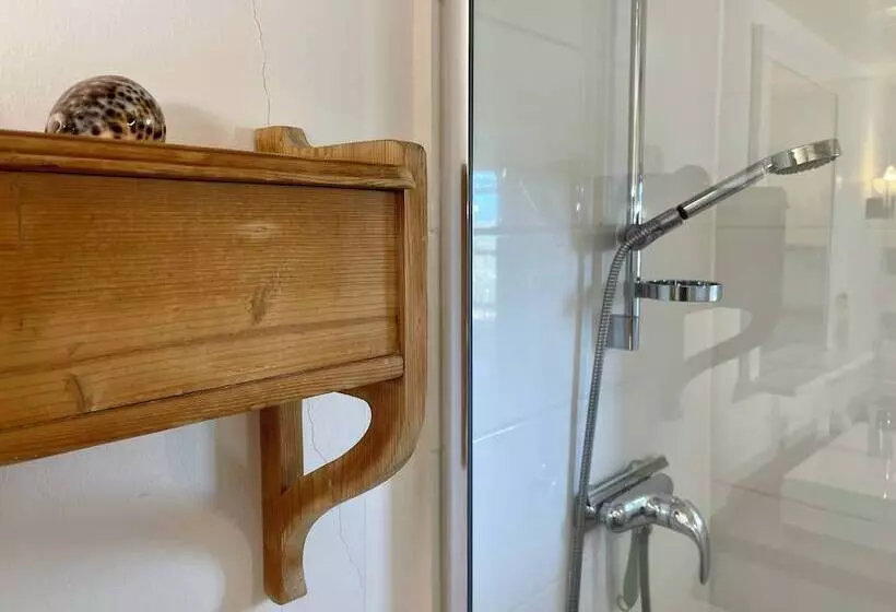 Friesenkate Am Seedeich