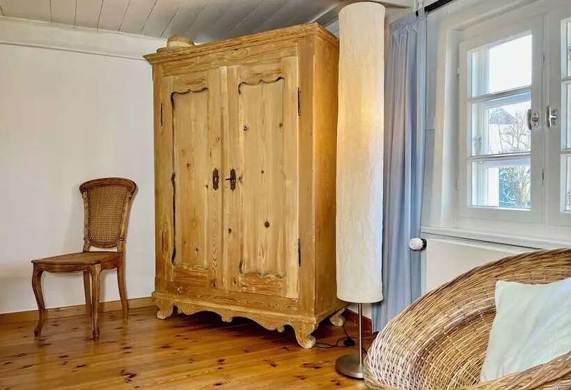 Friesenkate Am Seedeich