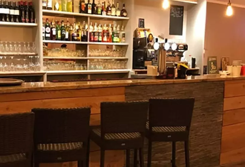 Hostelli Chalet Sainte Anne