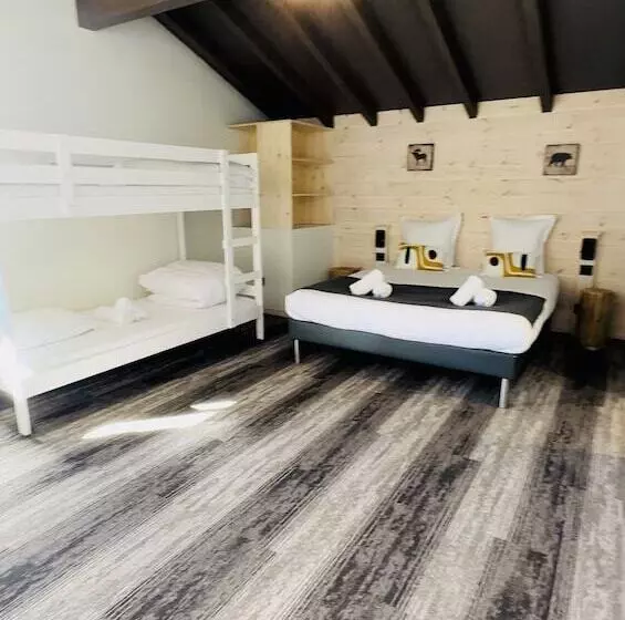 Hostelli Chalet Sainte Anne