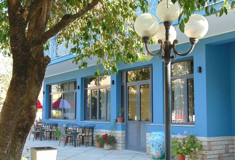 בית מלון כפרי Boci