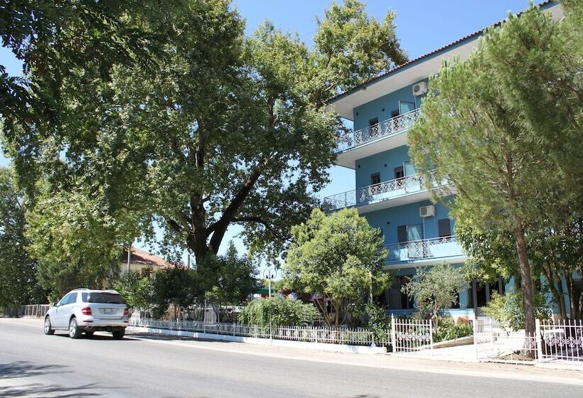 בית מלון כפרי Boci