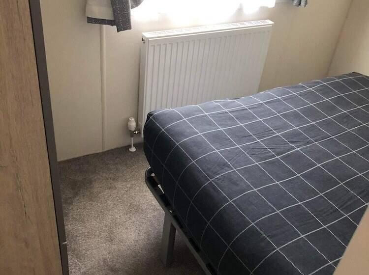 בית מלון כפרי Charming 3 Bed Carven In Hastings