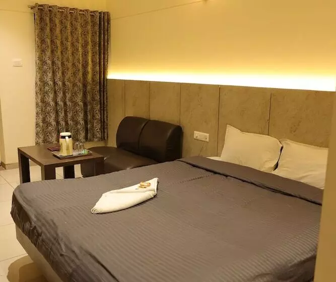 Hotelli Galaxy Deluxe