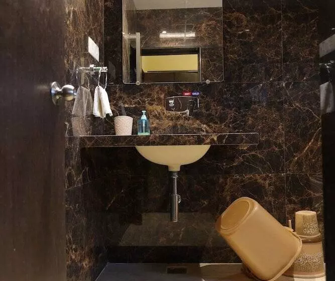 Hotelli Galaxy Deluxe